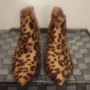 FINAL PRICE!!!                          Leopard print booties